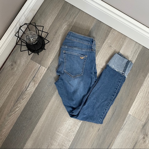 Hollister Denim - Hollister Women’s Jegging Crop